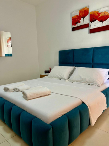 Bedroom 2, Iris Apartments, Sarandës
