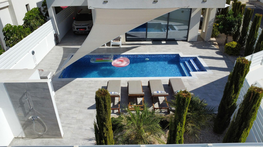 2, PER - STAY Villa Palm