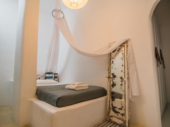 Bedroom 2, MV Serenity Villa Mykonos, South Aegean