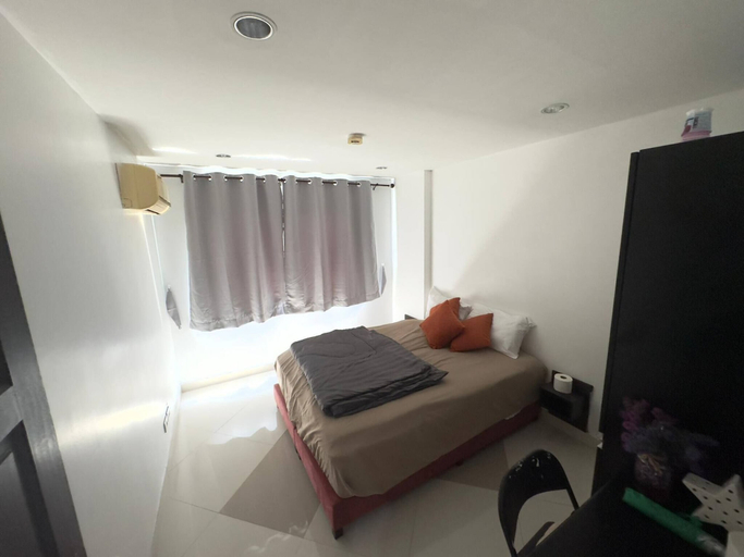 Room 5, Heaven of Pattaya!!!, Pattaya