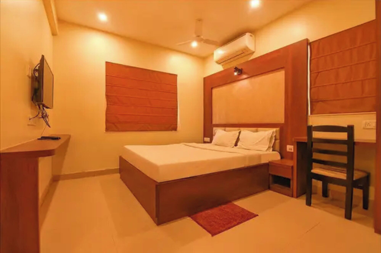 Room 1, Via Dream Plaza, North 24 Parganas
