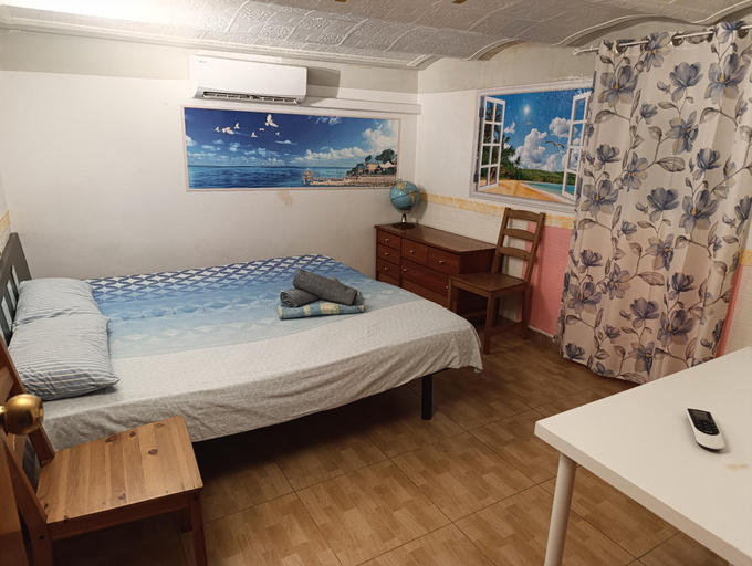 Bedroom 2, Homestay Partment A, Barcelona