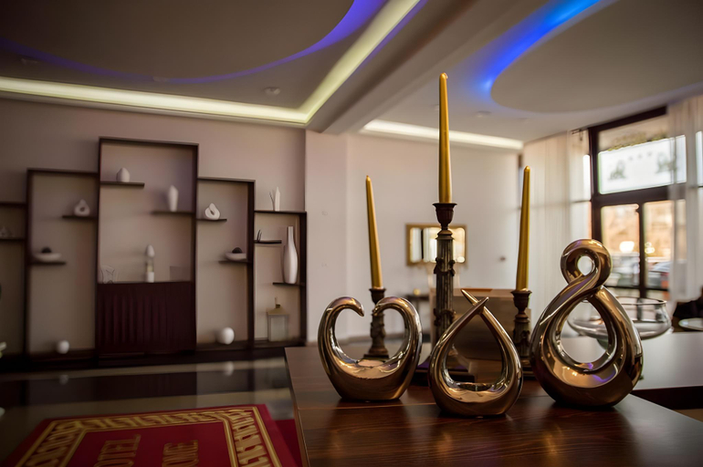 Others 3, Arta Hotel, Ghiroda
