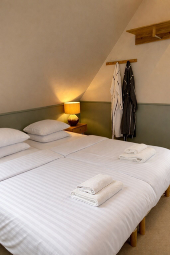 Room 5, Klippen Hotel - Skt. Jørgens Gaard, Bornholm