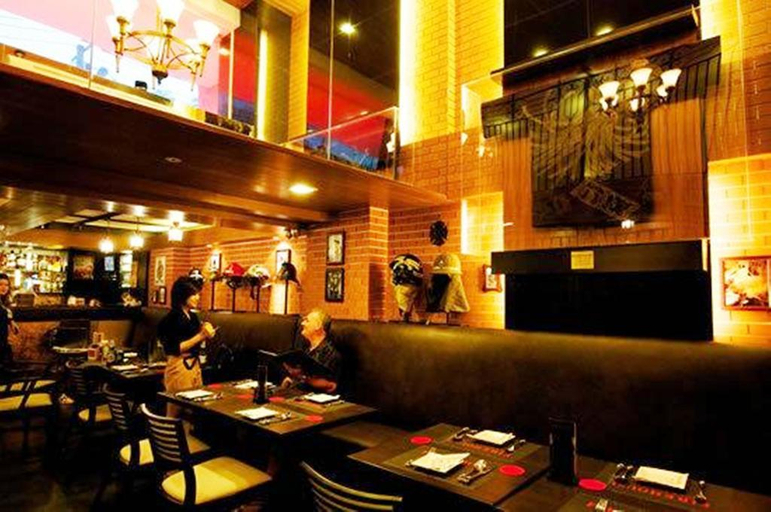 Food & Drinks, Orion Rooms Sukhumvit 11, Wattana