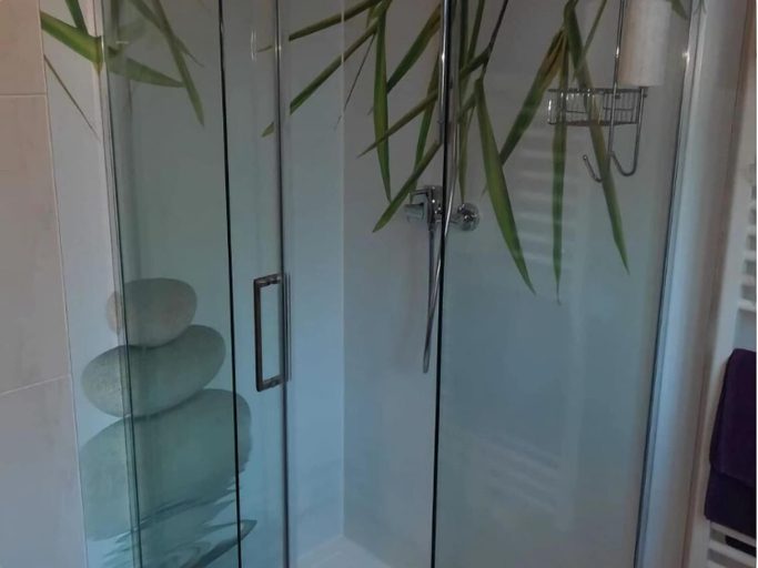 Bathroom, Apartment in Neuhaus near Petzen Ski Area, Völkermarkt