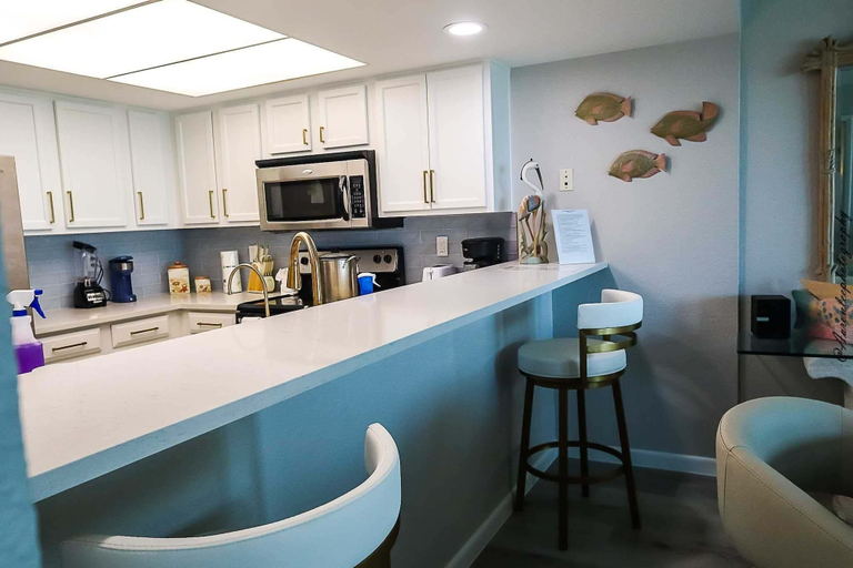 Private kitchen 5, Seville 603 Minium 3 Bedroom Condo by RedAwning, Cameron