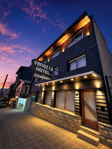 Exterior & Views 2, Hotel Venezia, Bariloche