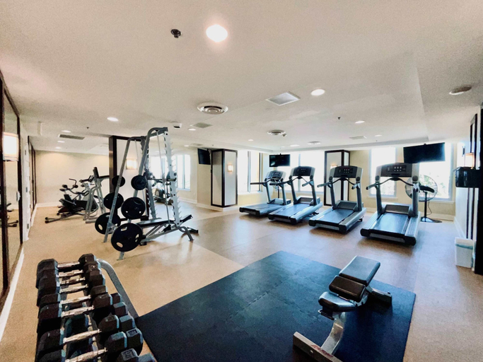 Fitness facility, Palisade Palms Beach High Rise, Galveston