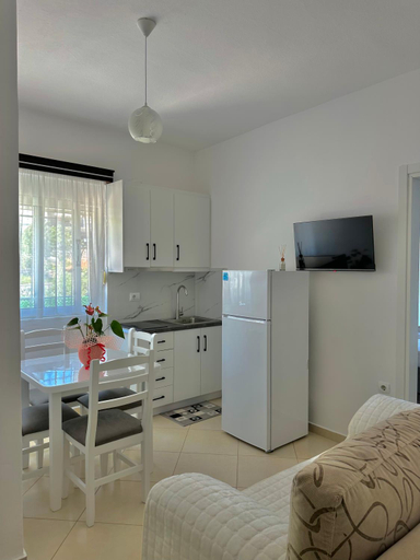 Others 3, Kreku Apartments Saranda, Delvinës
