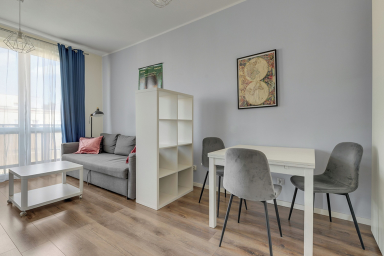 Room 3, Abrahama 36 - by Grand Apartments, Gdynia