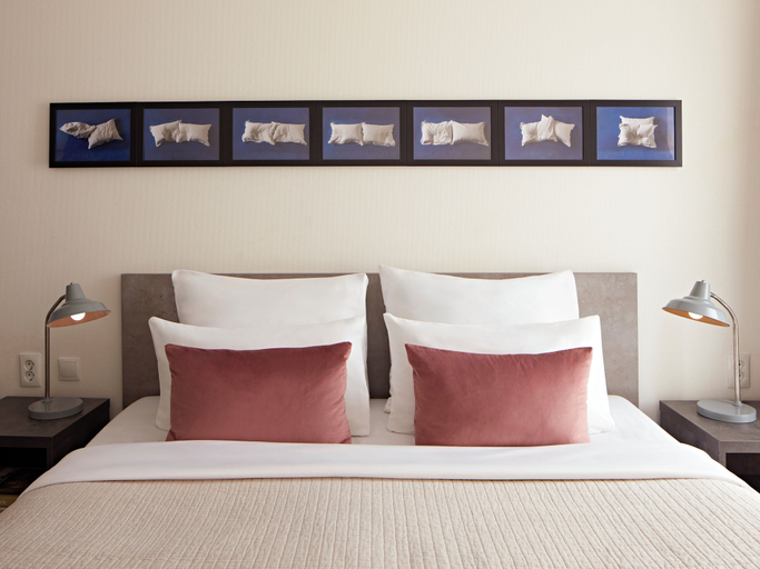 Bedroom 3, YAYS Amsterdam Prince Island by Numa, Amsterdam