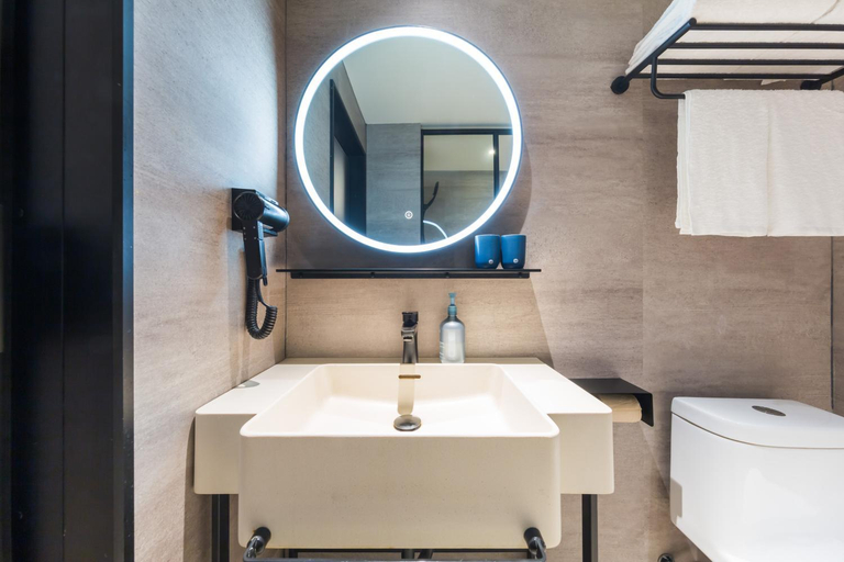 Bathroom 4, Hanting Hotel Beijing Sanlitun Branch, Beijing