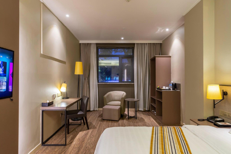 Bedroom 2, Home Inn Plus Suzhou High-speed Rail North Station Weitang, Suzhou