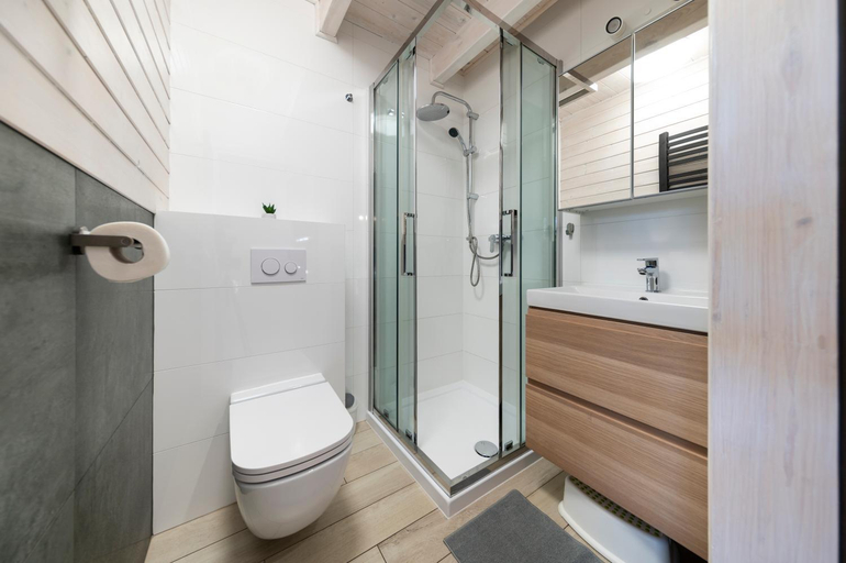 Bathroom 3, Domki ZUZA, Kołobrzeg