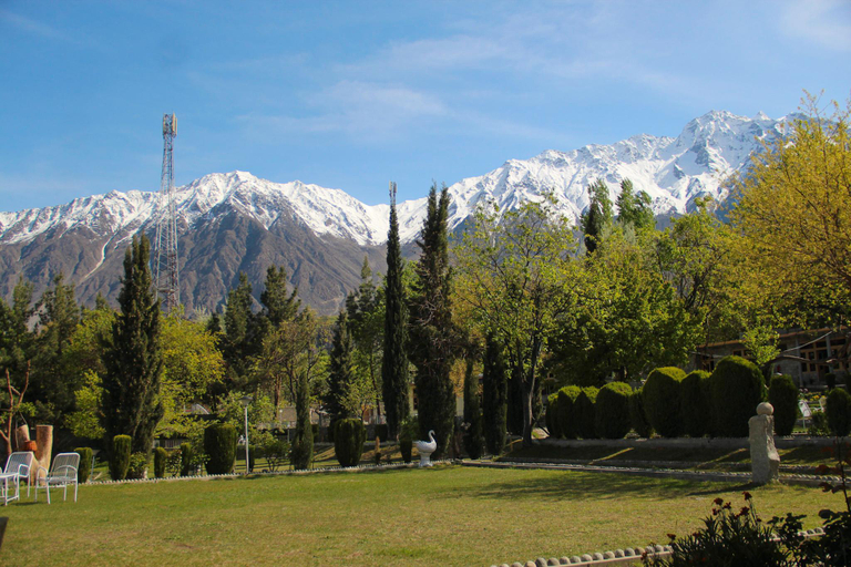 Others 4, Green Palace Hotel, Gahkuch, Northern Areas