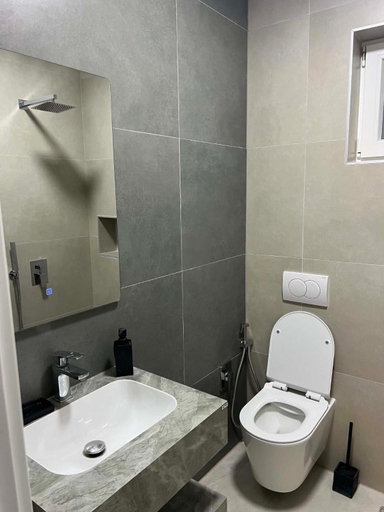 Bathroom 3, House by the lake 2, Pogradecit