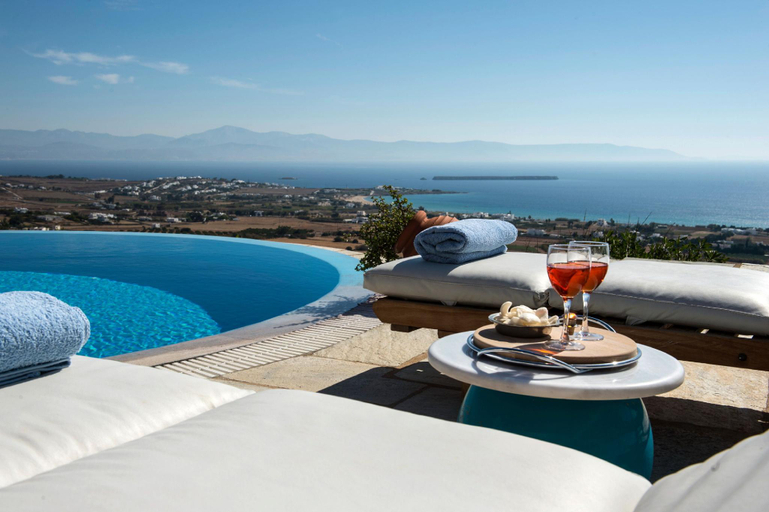 Others 3, Agnanti Villa in Paros!, South Aegean