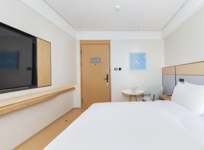 Bedroom 2, Ji Hotel Beijing Sanlitun Workers Stadium West Gate, Beijing