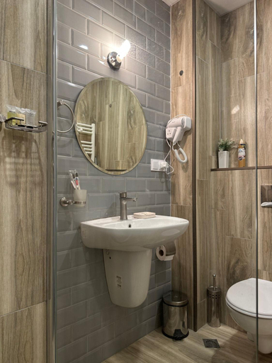 Bathroom, Nino's Rooms, Dusheti