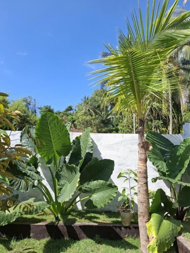 Property grounds 5, Villa Sunyi close to Gili Islands, Lombok