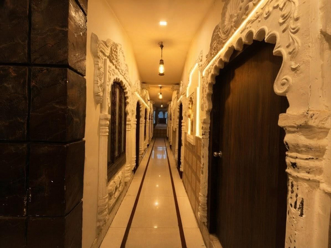 Public Area 3, HOTEL ROYAL PALACE, Chittaurgarh