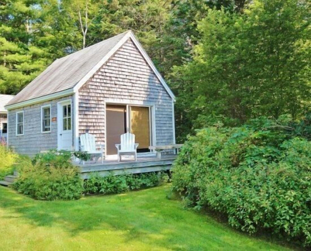 Terrace/patio 2, Tideriver, Waterfront Cottage in Maine, Knox