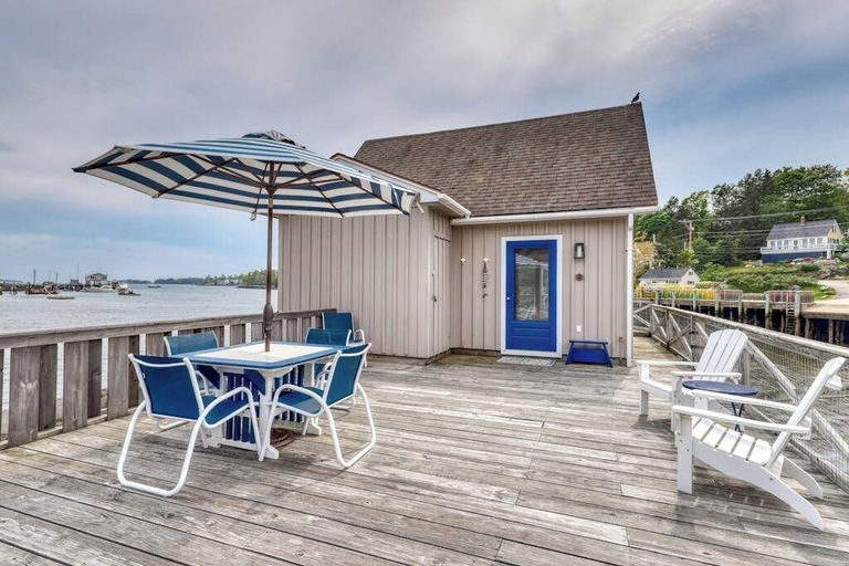 Outdoor dining 2, Oceanfront Cottage & Studio on Mill Cove w/ Water Views, Deck - Walk Downtown, Lincoln