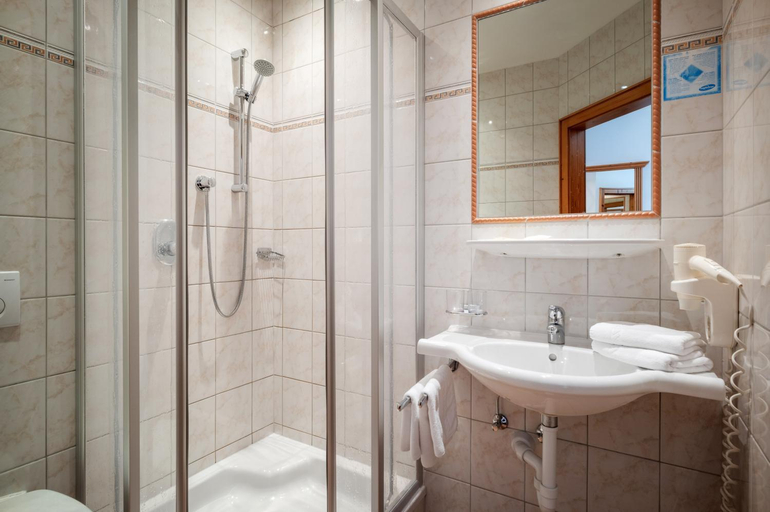 Bathroom 4, Gasthof Aschenwald, Kitzbühel
