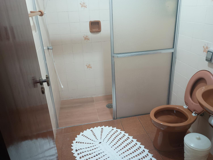 Bathroom 2, Marins Pousada - Campos do Jordao, Campo Limpo Paulista