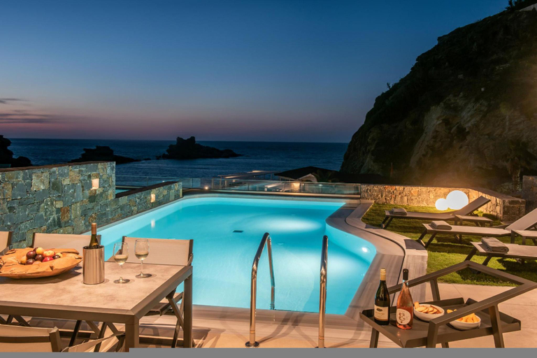 Sport & Beauty 4, Made By The Sea Villa 4, Crete