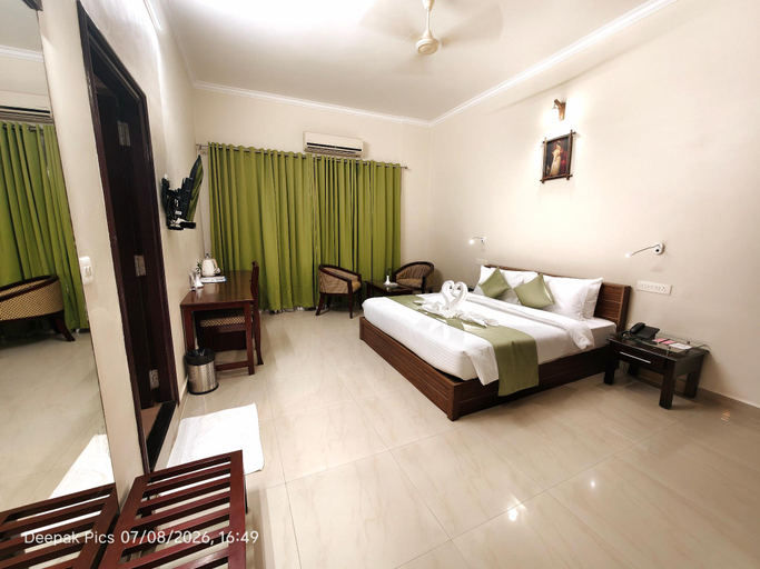 Bedroom 5, Arya International, Ernakulam