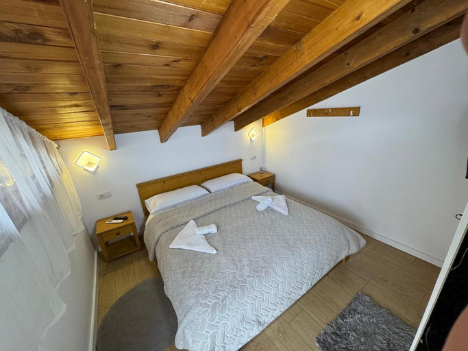 Bedroom 2, Bujtina Carku, Shkodrës