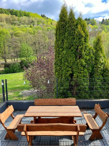 Balcony, Ferienwohnung im Erdgeschoss in Willingen, Waldeck-Frankenberg