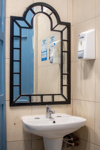 Bathroom 5, MiBAQ Palermo, Distrito Federal