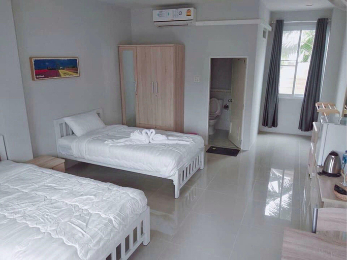 Bedroom 2, Lullaby Residence by Smarnbook, Phayakkhaphum Phisai