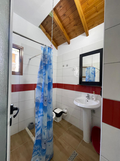 Bathroom 2, Villa Malaj, Vlorës
