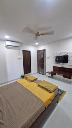 Bedroom 3, Hotel Bhakti Pride Panchvati Nashik, Nashik