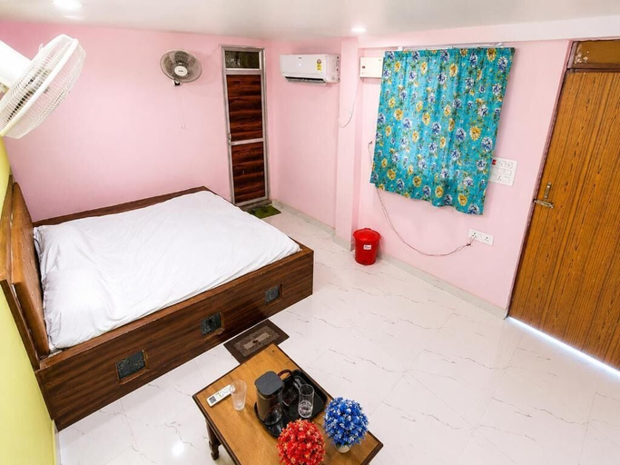 Room 4, Bandhan Marriage Hall and Hotel, Sitamarhi