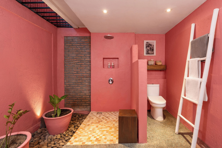 Bathroom 5, PinkCoco Gili Trawangan - Constant Surprises- for Cool Adults Only, Lombok