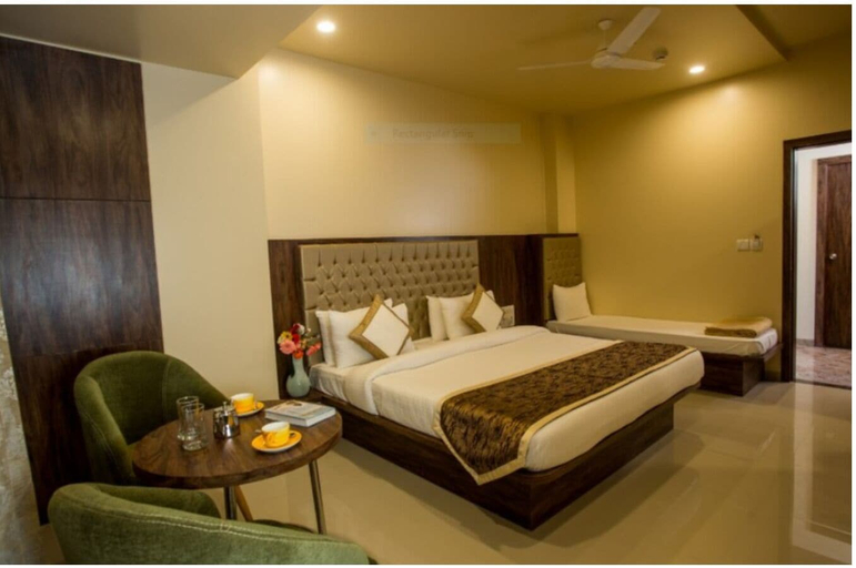 Room 5, Bhagyalaxmi NX Hotel, Ahmadnagar