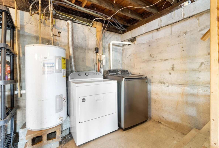 Laundry, Lookout on Waters Edge; Oceanfront Home in Owls Head, Knox