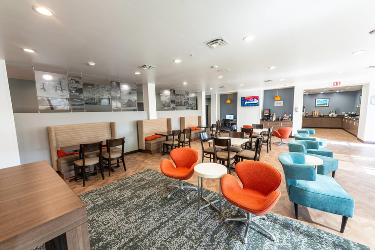 Food & Drinks 5, Mainstay Suites, Obion