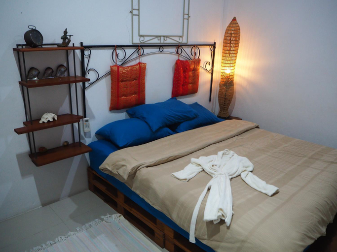 Bedroom 2, RecArt the house of recycle & art, Muang Rayong