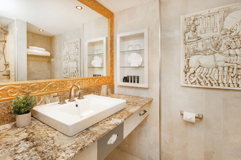Bathroom 4, Fantasyland Hotel, Division No. 11