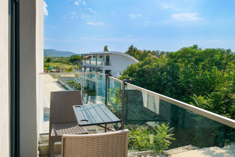 Others 5, Hotel Medusa, East Macedonia and Thrace
