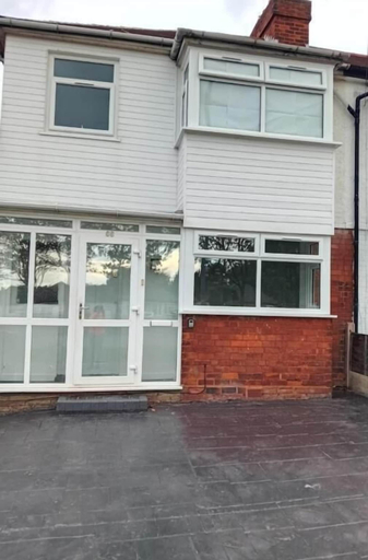 Exterior & Views 1, Fresher Space Home Stay, Birmingham