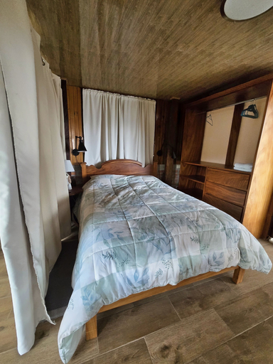 Room, Escazu Studio, Escazú