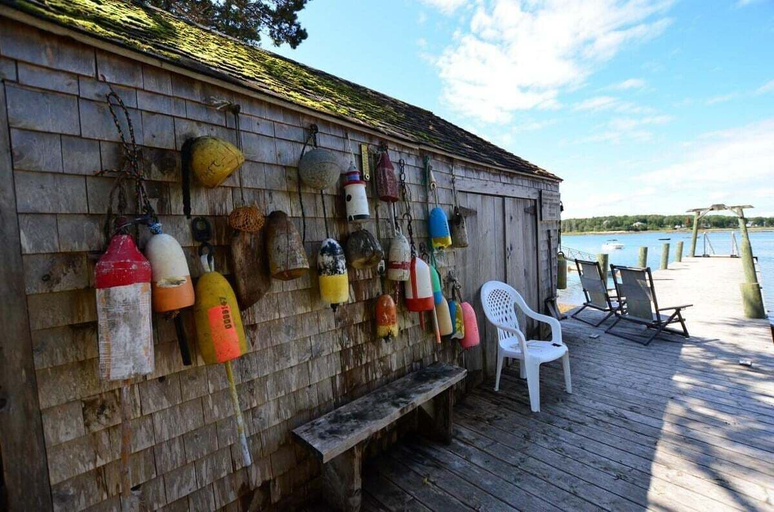 Food & Drinks, Berry Cottage, Private Dock, Overlooking a Sandy b, Knox