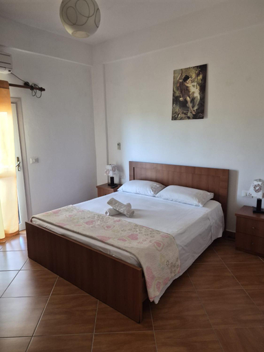 Bedroom 4, Agron S, Vlorës